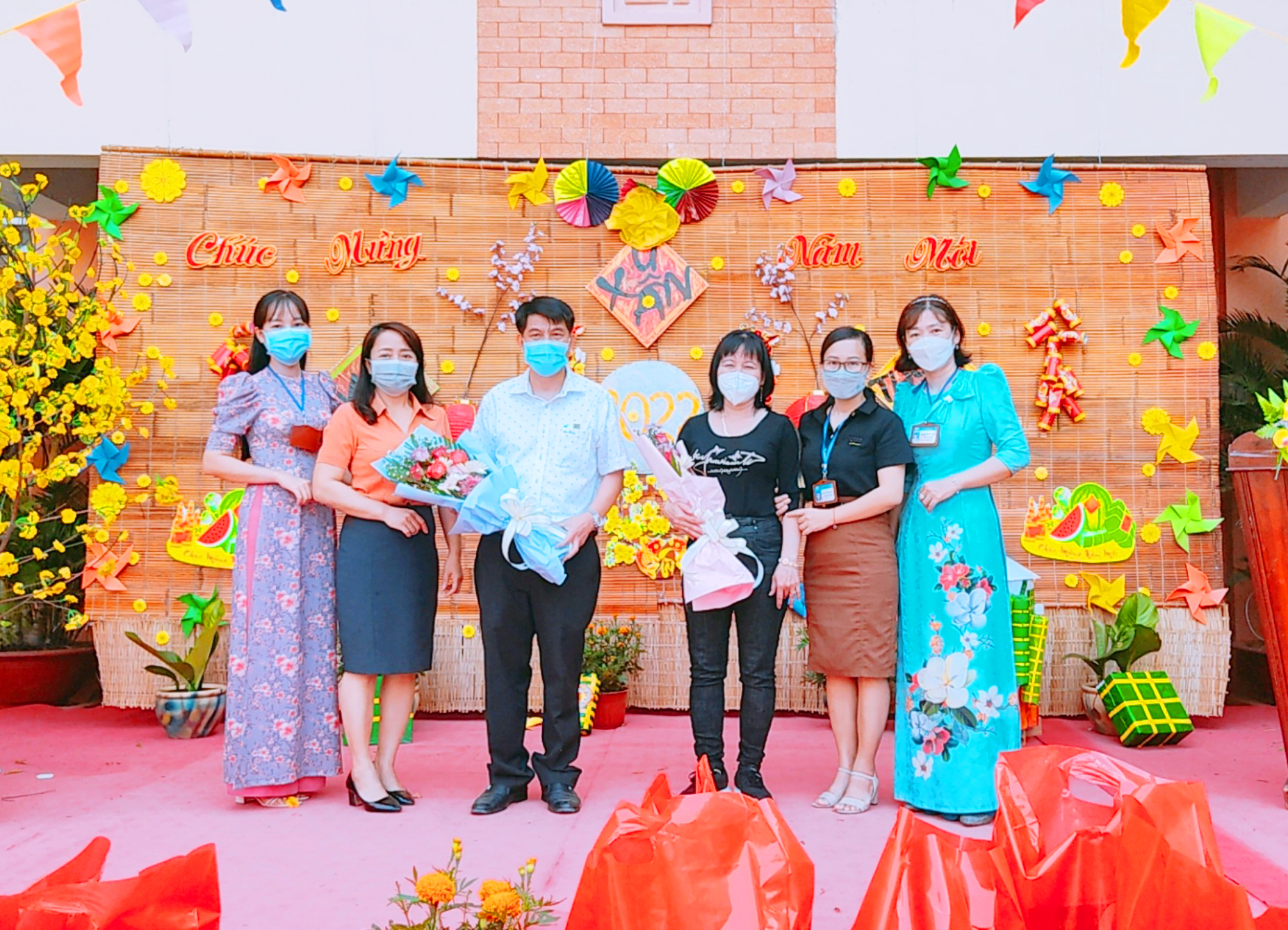 26664e6cfae437ba6ef5