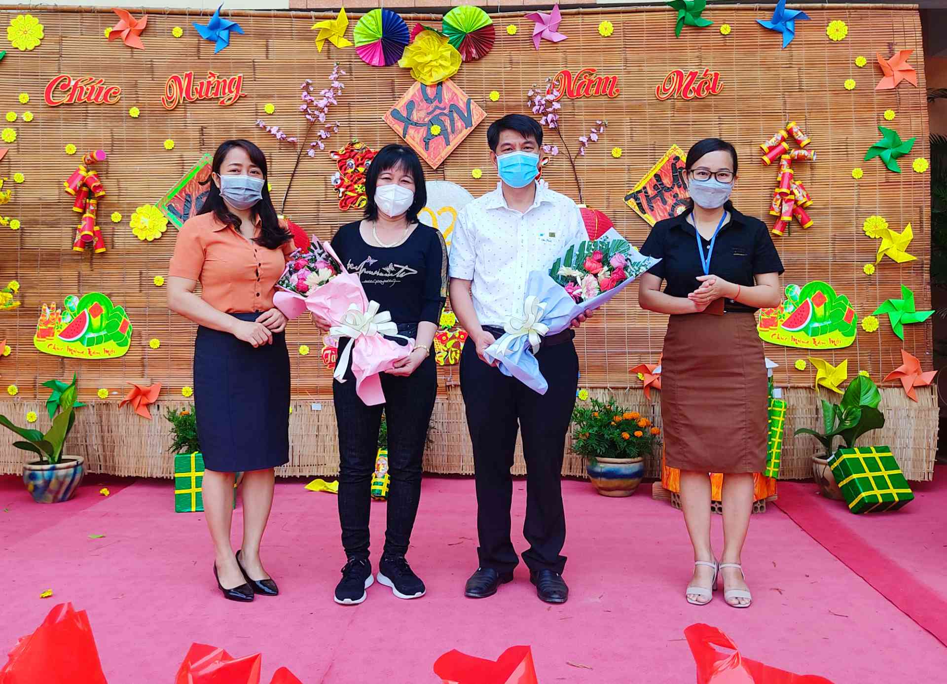 5eb34298f510384e6101