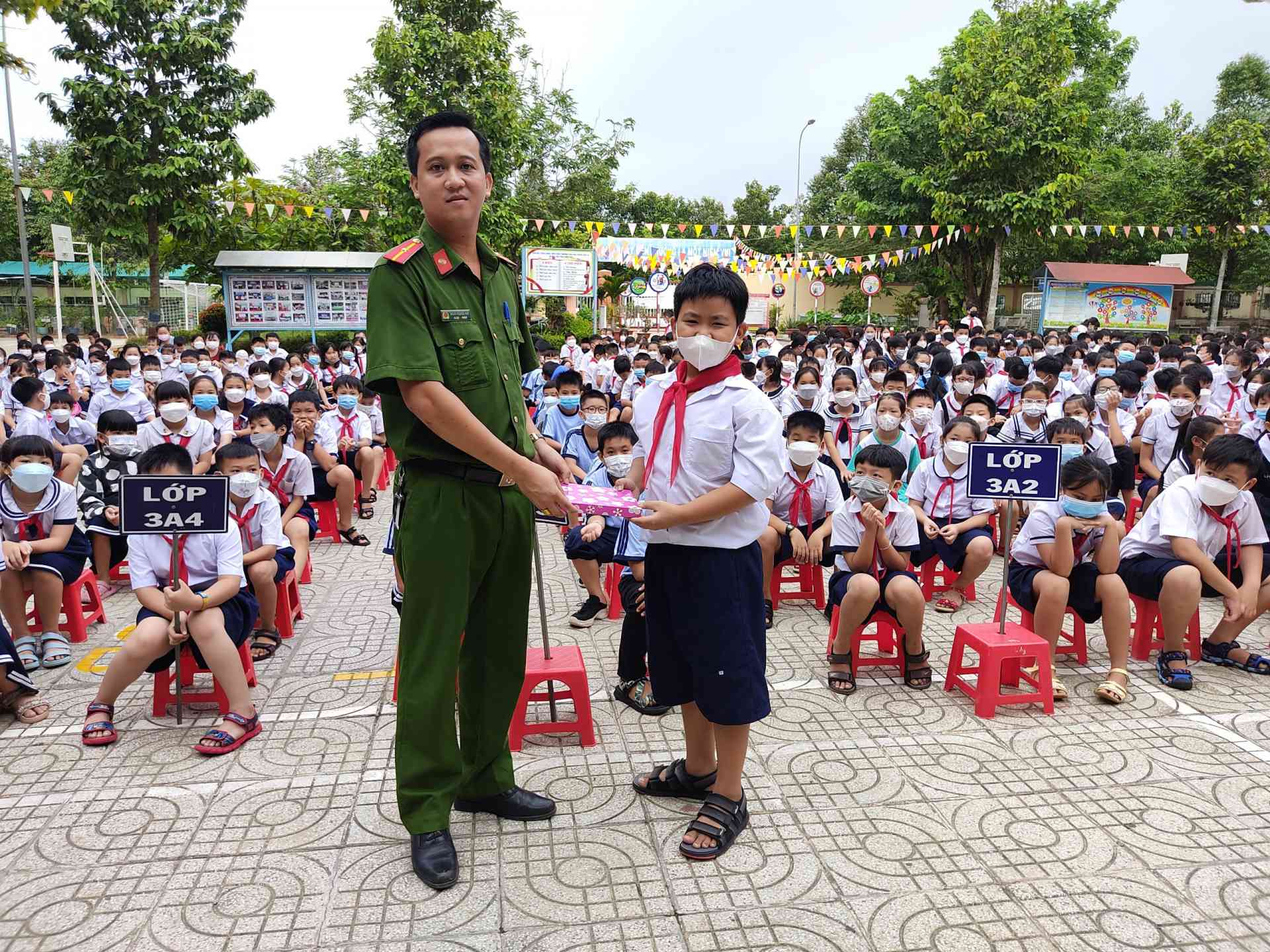 7b84a8f4646ba535fc7a (1)