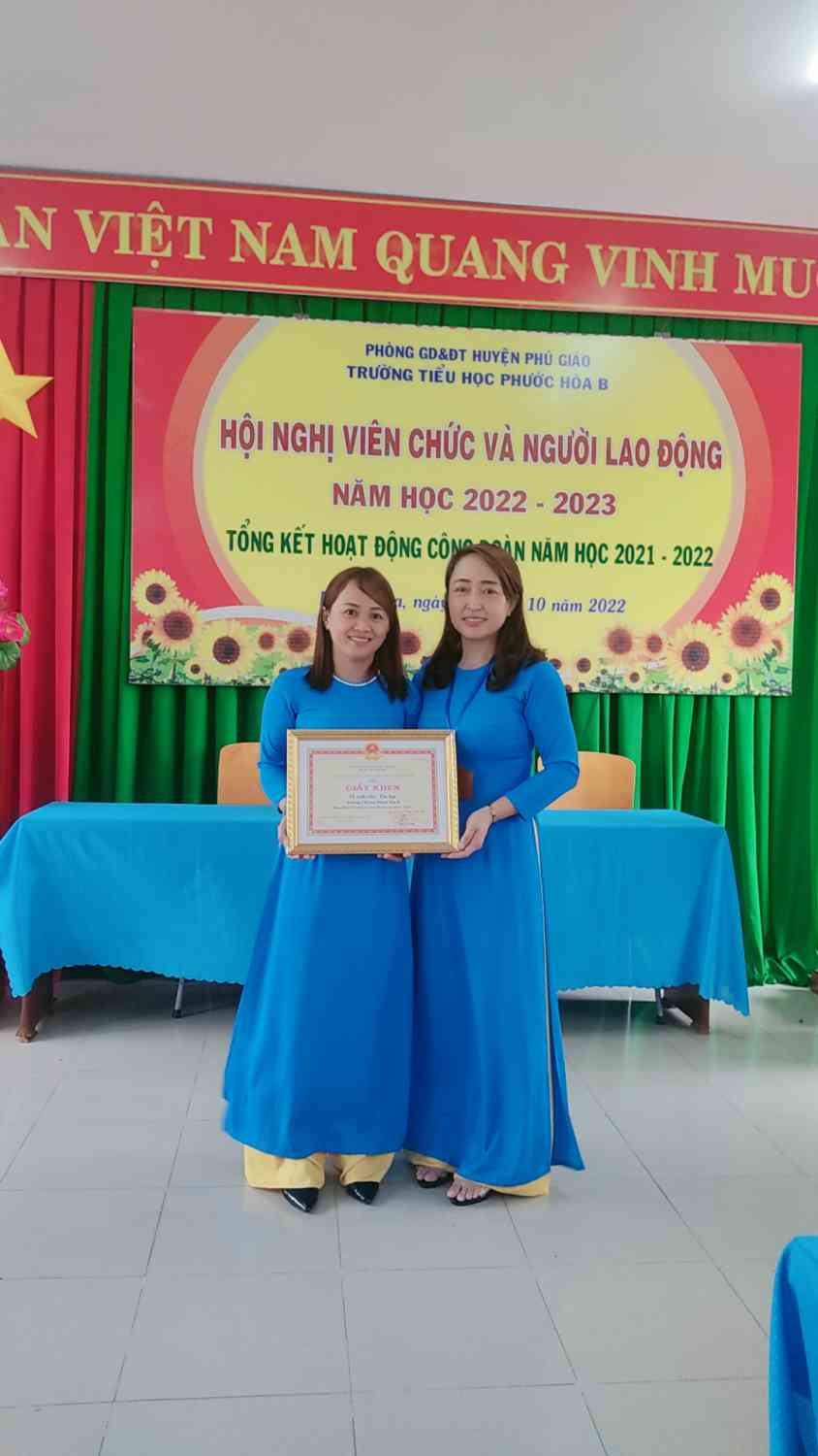 f26186a6e8ab2ff576ba