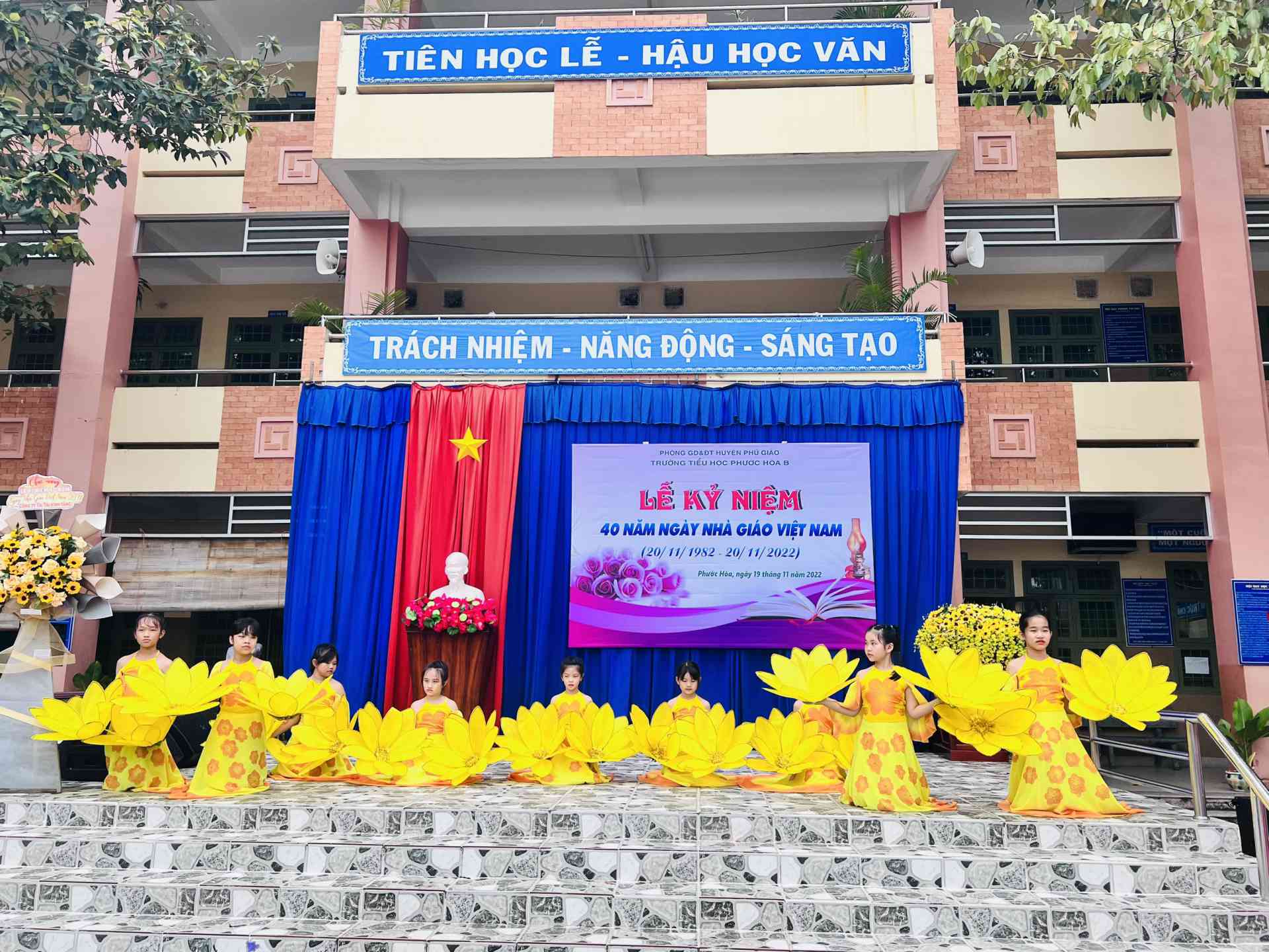 2bd362fd2b49ed17b458