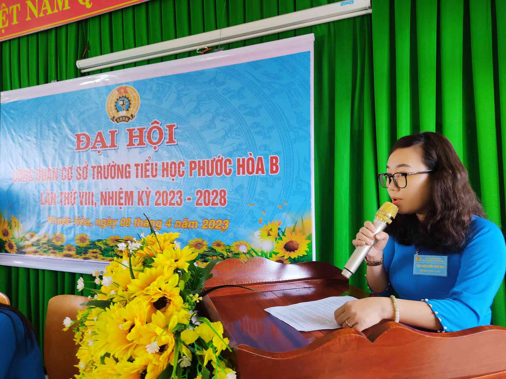 d9da4f4ea1827ddc249310