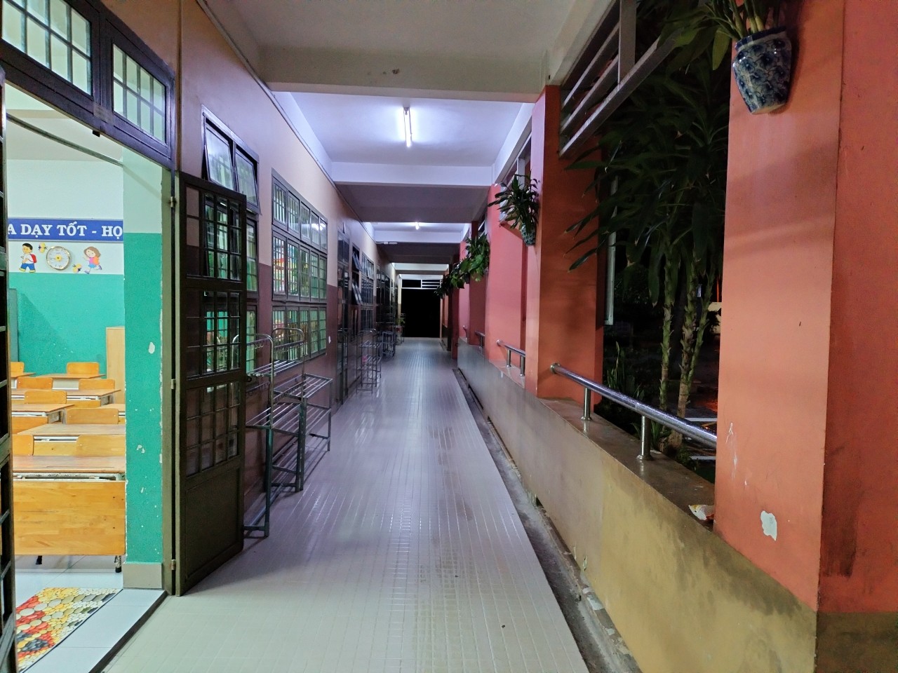 b13ecc49dad8088651c92