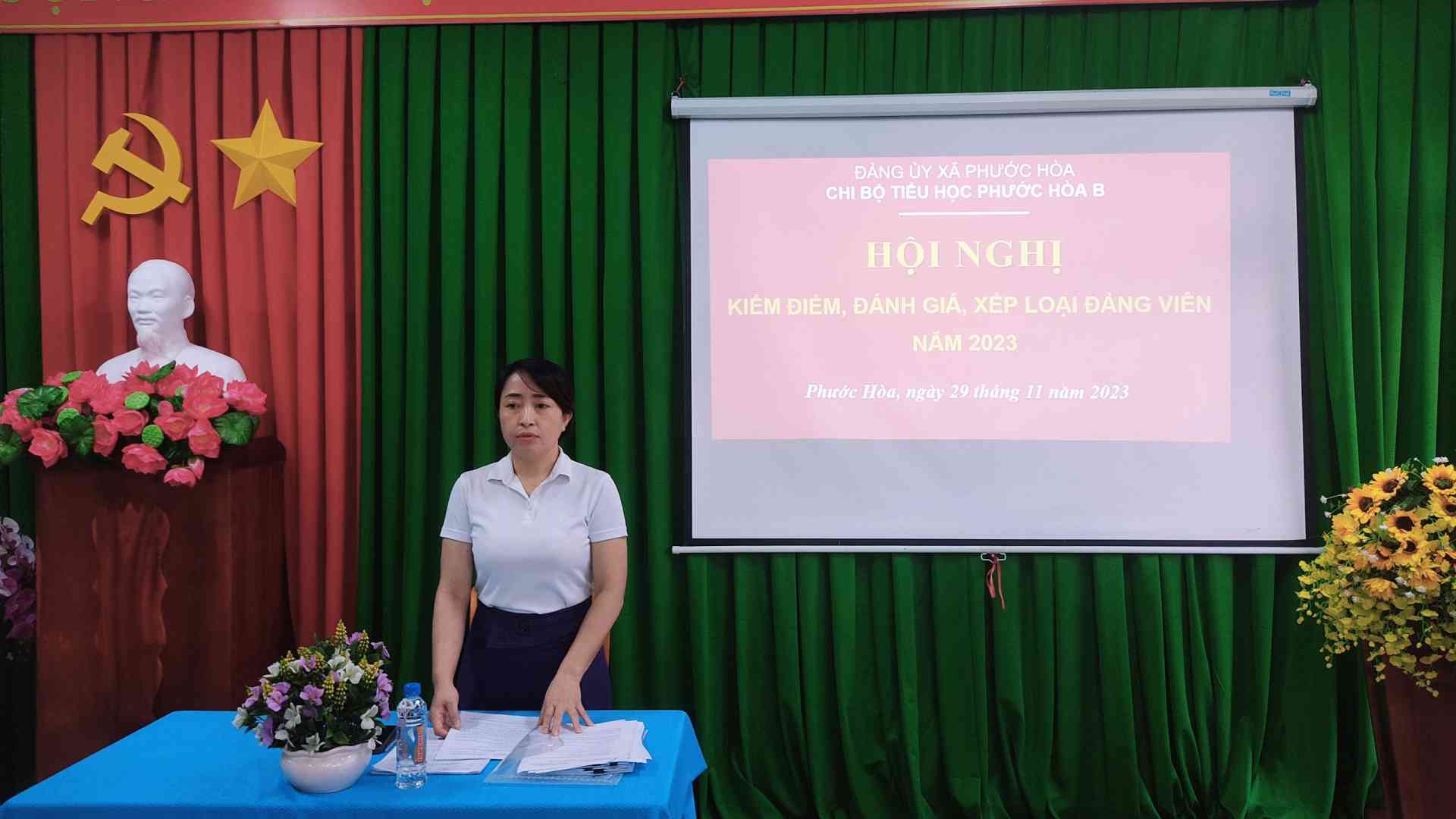 42801814f13958670128