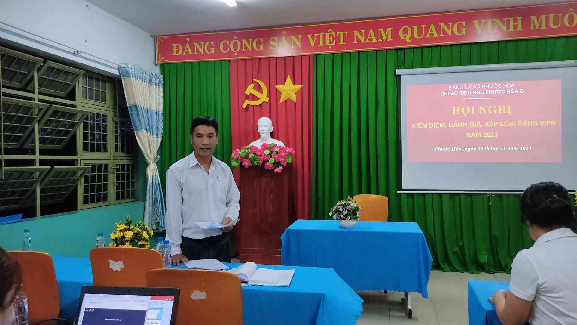 ef3a10d4f9f950a709e8